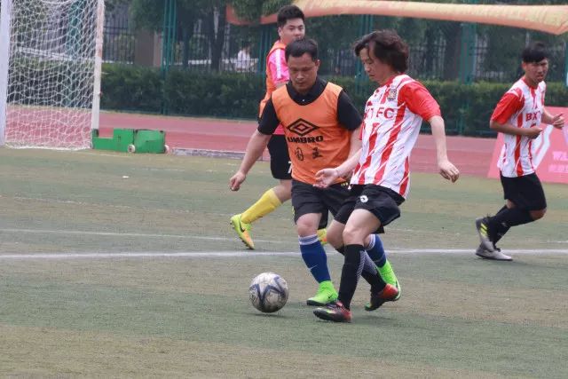 恩比德乔治狂打铁76人负魔术 老鹰送奇才7连败